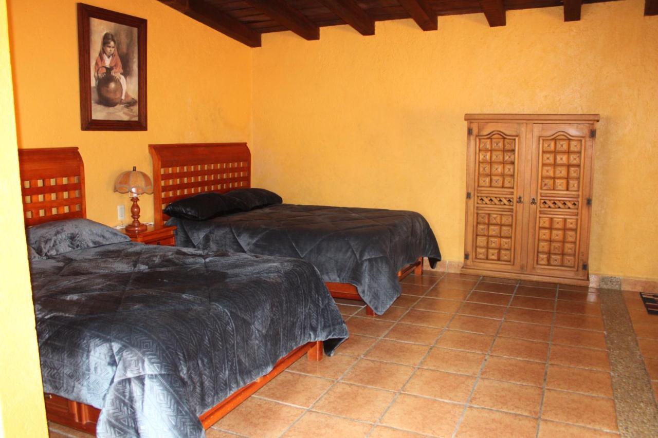 Betos Departamentos Apartment Valle de Bravo Exterior photo